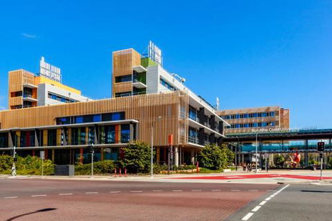 Mercure Sunshine Coast Kawana Waters - E Caravan Parks 2