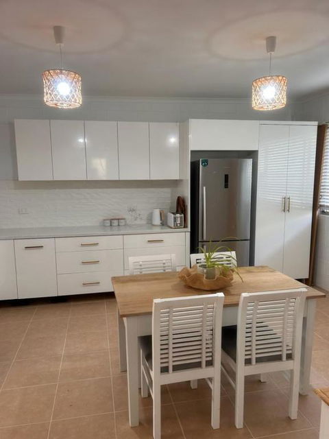 15 Sunrise Drive - E Caravan Parks 1