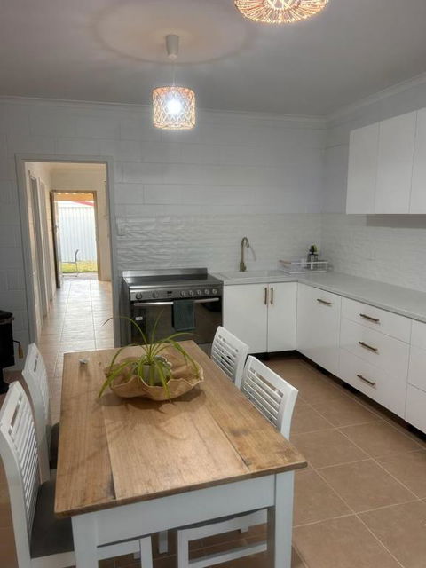 15 Sunrise Drive - E Caravan Parks 3