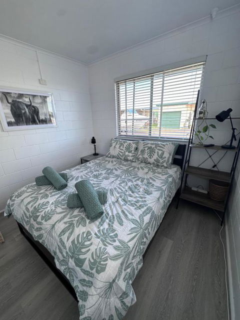 15 Sunrise Drive - E Caravan Parks 4