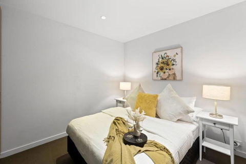 A 2BR Apt With City Views Next To Southern Cross - E Caravan Parks 4