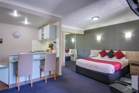 Albion Manor - E Caravan Parks 1