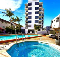 Aqualine Apartments On The Broadwater - E Caravan Parks