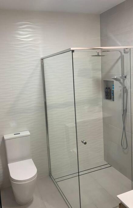 ARay At Cooee Bay - Apt B - Beach House Yeppoon - E Caravan Parks 2