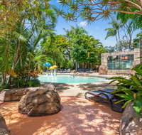 Ashmore Palms Holiday Village - E Caravan Parks
