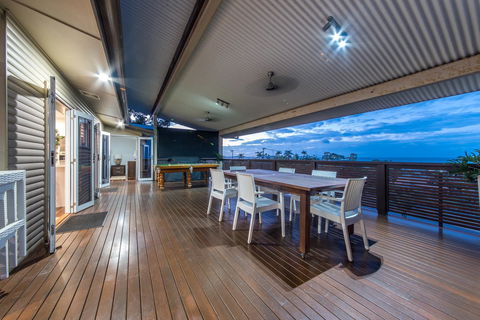 Hayman Views - E Caravan Parks 11