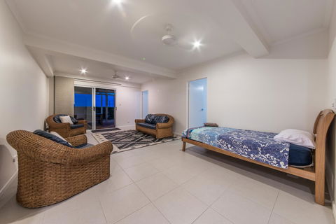 Hayman Views - E Caravan Parks 9