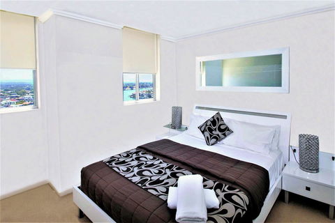 Trilogy Surfers Paradise - E Caravan Parks 23