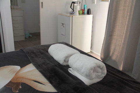 Coolum Dreams B&B - E Caravan Parks 5