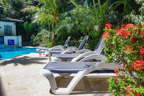 Martinique On Macrossan - E Caravan Parks 12