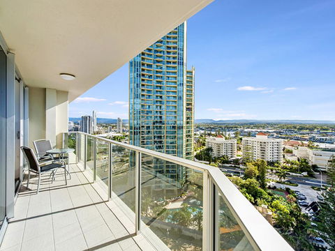 Surf 150 - E Caravan Parks 26