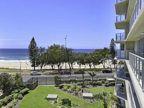 Surf 150 - E Caravan Parks 38