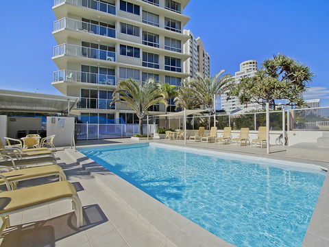 Surf 150 - E Caravan Parks 30