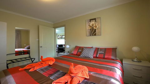Ficifolia Lodge - E Caravan Parks 6