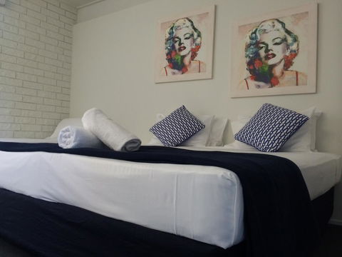 Arcadia Village Motel - E Caravan Parks 34