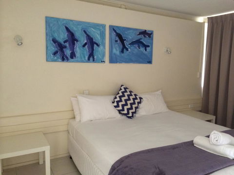 Arcadia Village Motel - E Caravan Parks 5