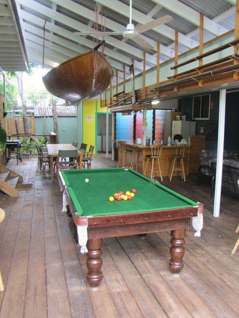 Arcadia Beach Guest House And Car Hire - E Caravan Parks 4