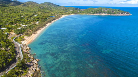 Arcadia Beach Guest House And Car Hire - E Caravan Parks 7