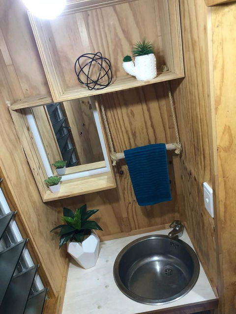 SEA-green - E Caravan Parks 9