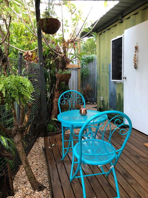SEA-green - E Caravan Parks 17
