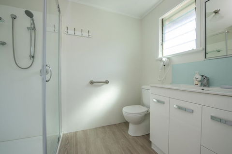 Kooyong Apartment 5 - E Caravan Parks 5