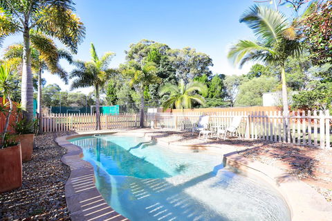 Waterfront At White Patch - E Caravan Parks 33
