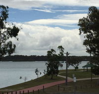 Bribie Waterways Motel - E Caravan Parks