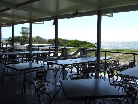 LISTEN TO THE SURF From Rickman Pde, Woorim - E Caravan Parks 16