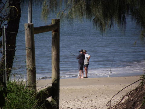 LISTEN TO THE SURF From Rickman Pde, Woorim - E Caravan Parks 2