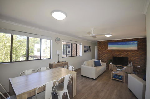 Crystal Waters On The Beach - E Caravan Parks 12