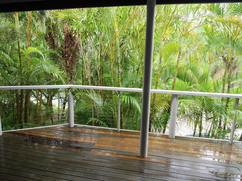 Gone Fishin - E Caravan Parks 9