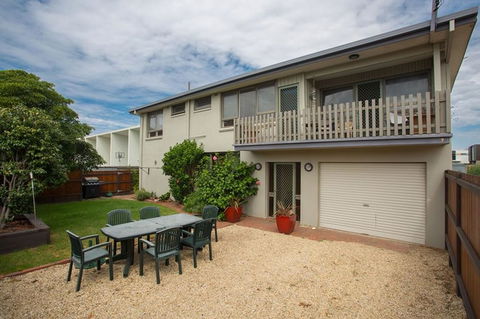 'Banksia 7' Marine Parade - E Caravan Parks 0