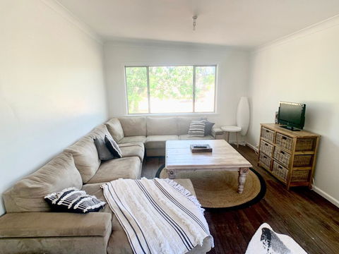 'The Wattles' - True Country Escape Near Wineries - Borenore - E Caravan Parks 2