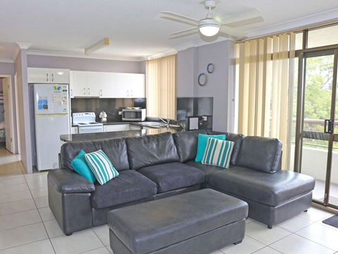 1 'The Commodore' 9-11 Donald St - Ground Floor Unit, Close To Shops, Cafe's And Marina - E Caravan Parks 0