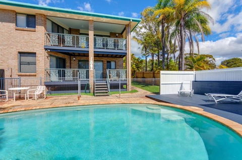 1-33 Tingira Close - Rainbow Beach, Gorgeous Ocean Views, Swimming Pool, Air Conditioning - E Caravan Parks 0