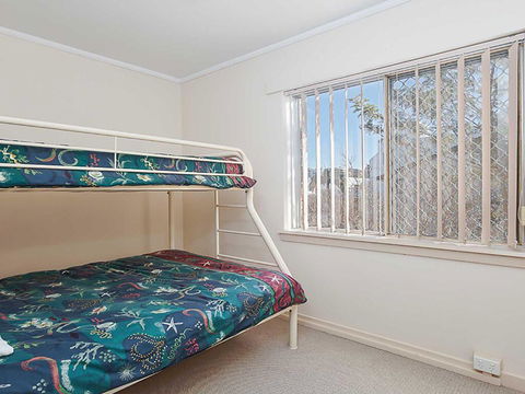 10 'Teramby Court' 104 Magnus Street - In Nelson Bay CBD With Water Views And WIFI - E Caravan Parks 3