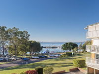 10 'Teramby Court' 104 Magnus Street - in Nelson Bay CBD with water views and WIFI
