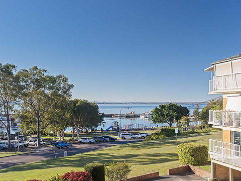 10 'Teramby Court' 104 Magnus Street - In Nelson Bay CBD With Water Views And WIFI - E Caravan Parks 0