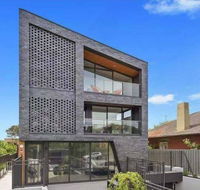 106 Modern Prestige 3-Storey New Establishment - E Caravan Parks