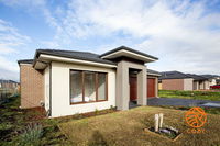 Book Cranbourne West Accommodation Vacations E Caravan Parks E Caravan Parks