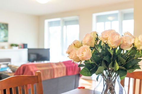 111, Relaxing Family Getaway In Burwood - E Caravan Parks 1