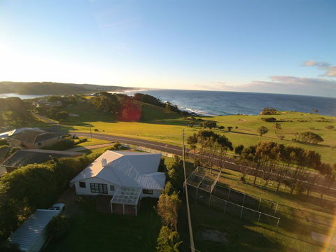 12 Bluewater Drive - E Caravan Parks 0