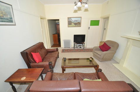 12 Bluewater Drive - E Caravan Parks 2