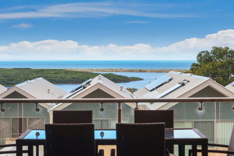16 Seine Bay Apartment - E Caravan Parks 0