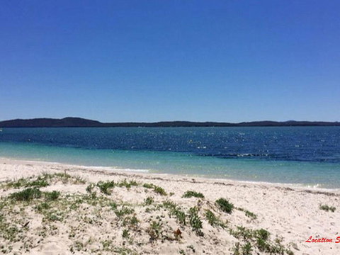 2 'Copacabana', 61 Sandy Point Road - Cute Unit With Water Views From The Balcony - E Caravan Parks 3