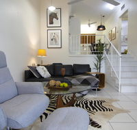 2 Bedroom close to CBD - E Caravan Parks