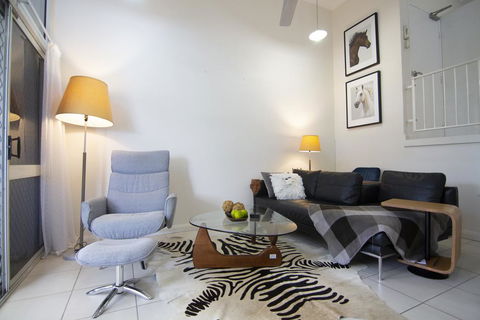2 Bedroom Close To CBD - E Caravan Parks 3