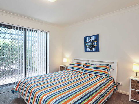 2/10 Krait Close - Only 350mtrs To The Boat Ramp - E Caravan Parks 1