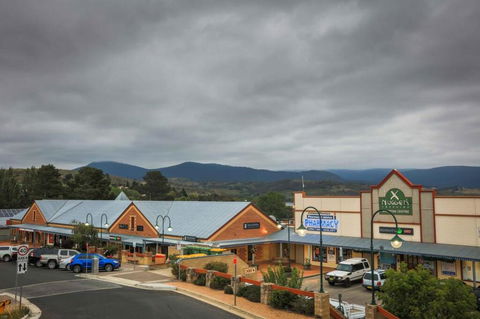 20 Lakeview Plaza - E Caravan Parks 1