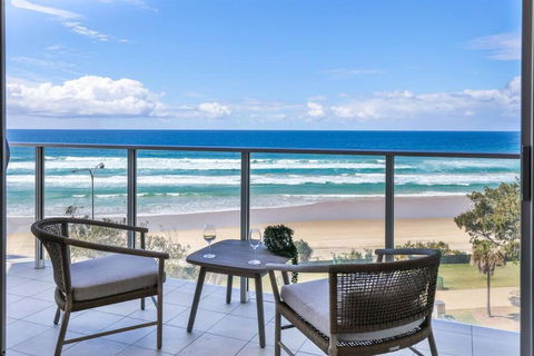 Bliss By The Surf Luxury Family Apartment - E Caravan Parks 0